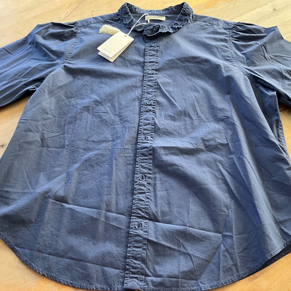 DÔEN ATLANTIC BLUE BUTTON UP BLOUSE NWT..Make me an offer
